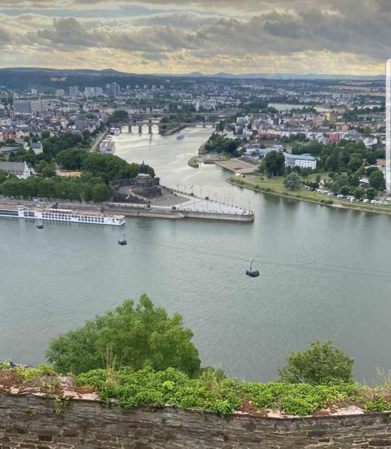 Fewo Mit Terasse Neuwied & Koblenz Exteriér fotografie